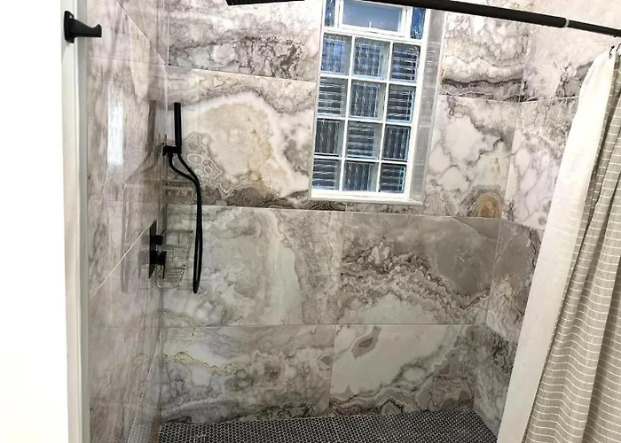 2br Urban Hideaway Near Downtown Columbus
